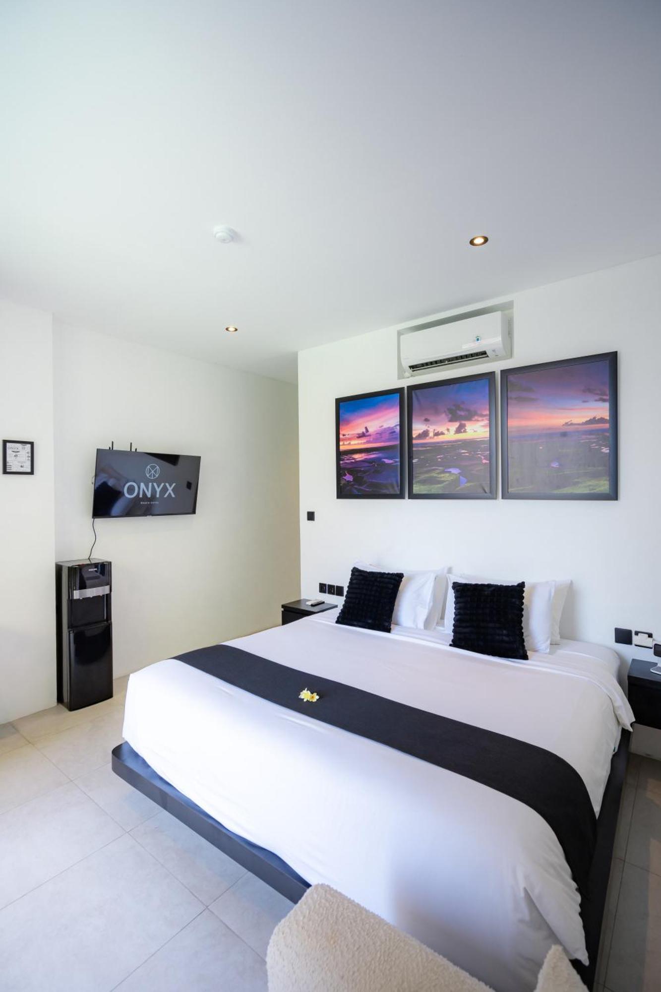 Onyx Beach Hotel Canggu Dış mekan fotoğraf