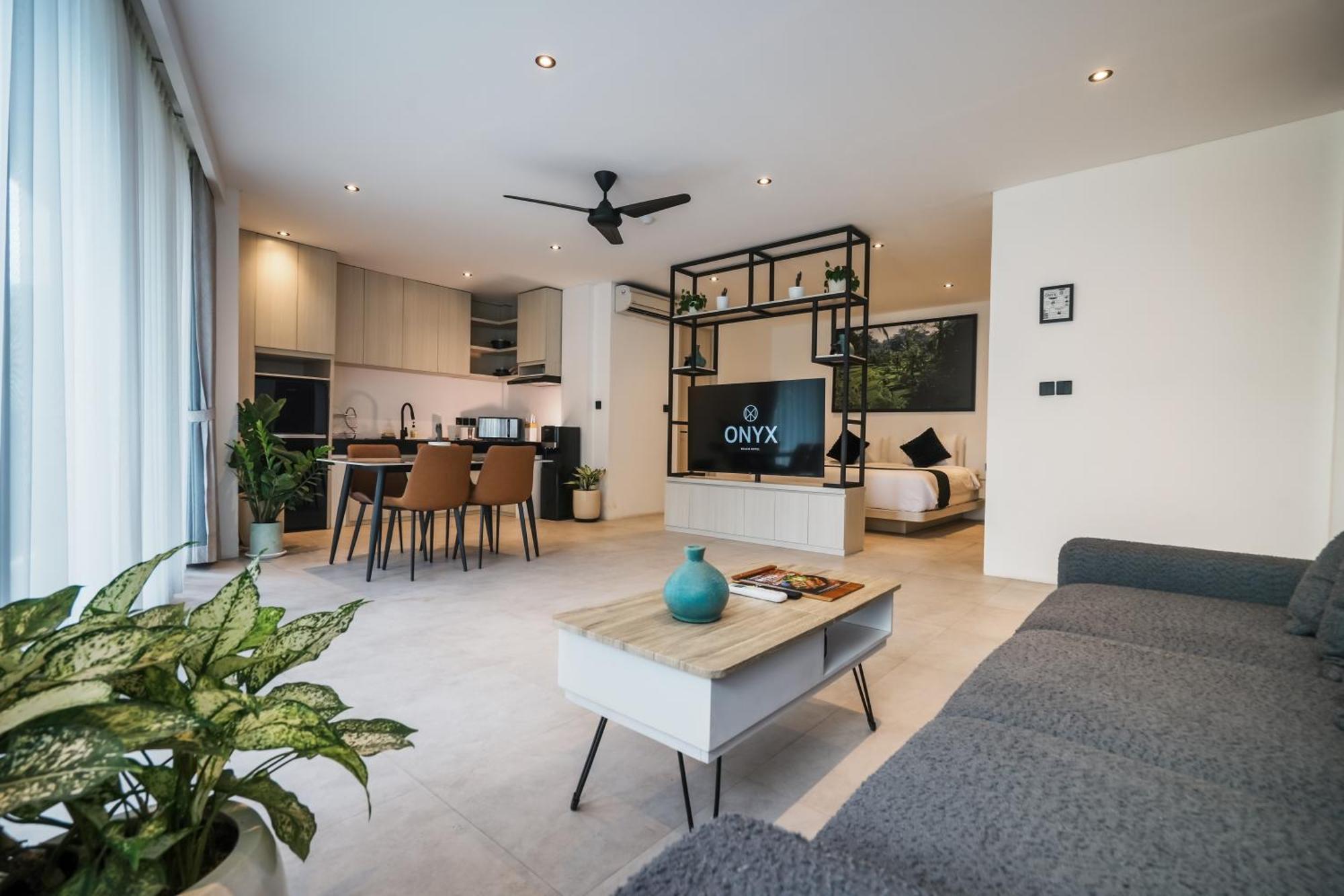 Onyx Beach Hotel Canggu Dış mekan fotoğraf