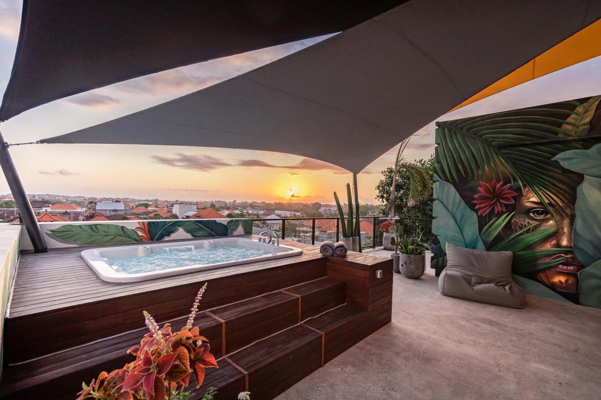 Onyx Beach Hotel Canggu Dış mekan fotoğraf
